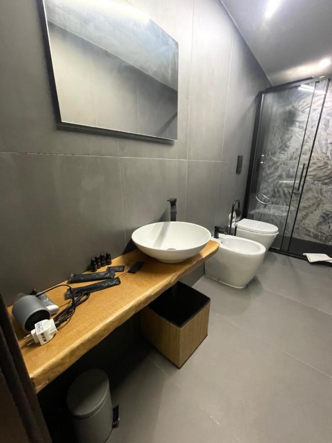 Chiatamone Luxury Home Neapol Zewnętrze zdjęcie
